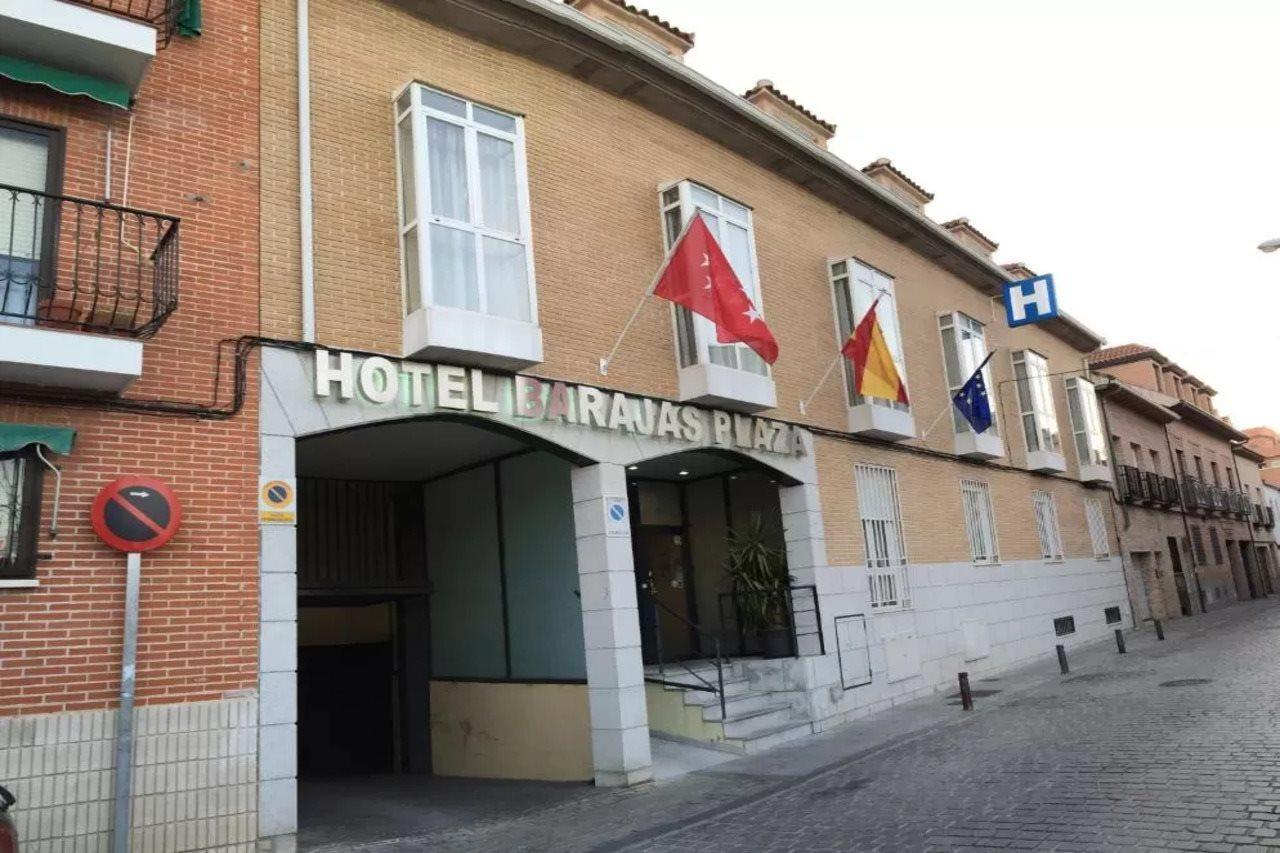 Hotel Barajas Plaza Madrid Ngoại thất bức ảnh