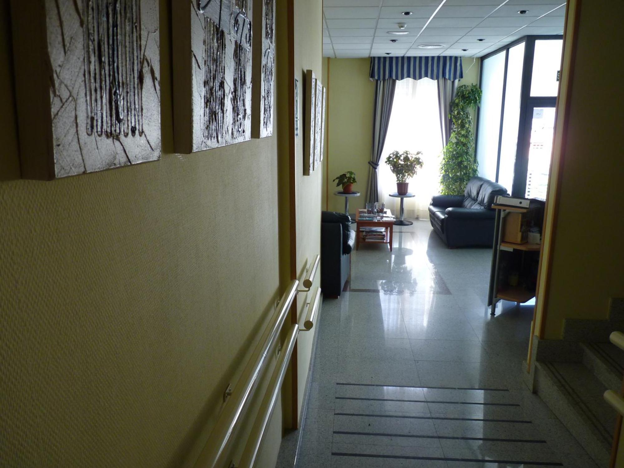 Hotel Barajas Plaza Madrid Ngoại thất bức ảnh