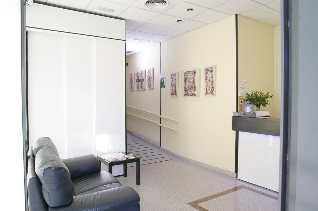 Hotel Barajas Plaza Madrid Ngoại thất bức ảnh